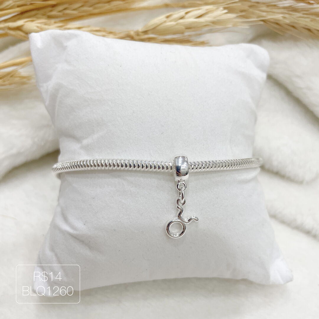 Berloque Signo Touro Liso Prateado